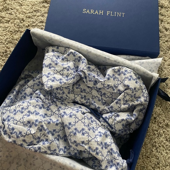 Sarah Flint Perfect Sacha 85 in Champagne Lame - Picture 3 of 14